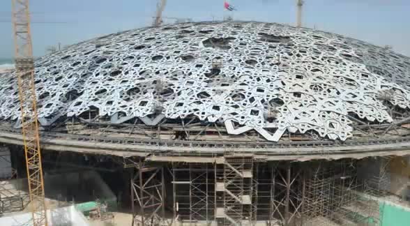 A lattice dome under construction