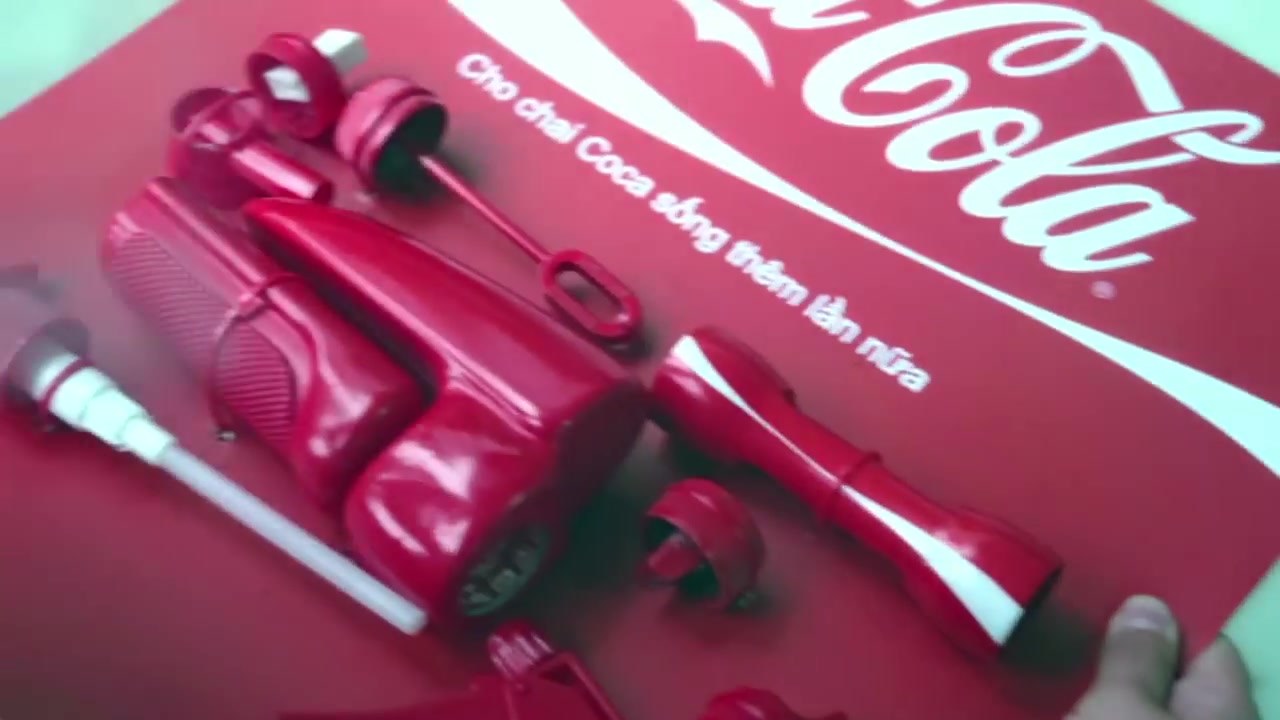 Set of Coca-Cola 2nd Lives caps that turn bottles into tools